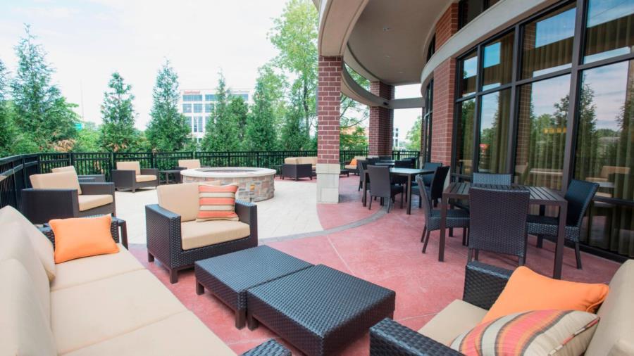 Courtyard By Marriott Cincinnati Midtown/Rookwood Extérieur photo