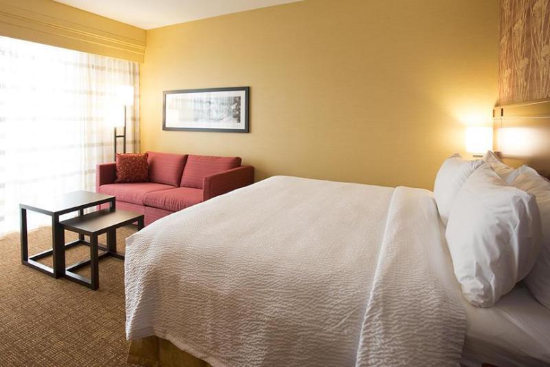 Courtyard By Marriott Cincinnati Midtown/Rookwood Extérieur photo