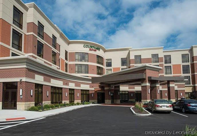 Courtyard By Marriott Cincinnati Midtown/Rookwood Extérieur photo